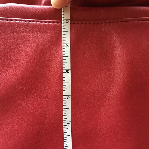 NWOT Lululemon Urban Sanctuary Bag in Red - no shoe bag - Picture 12 of 15